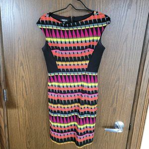 Women's Signature London Style Geometric Sheath Dress Size 6 Stretchy Material